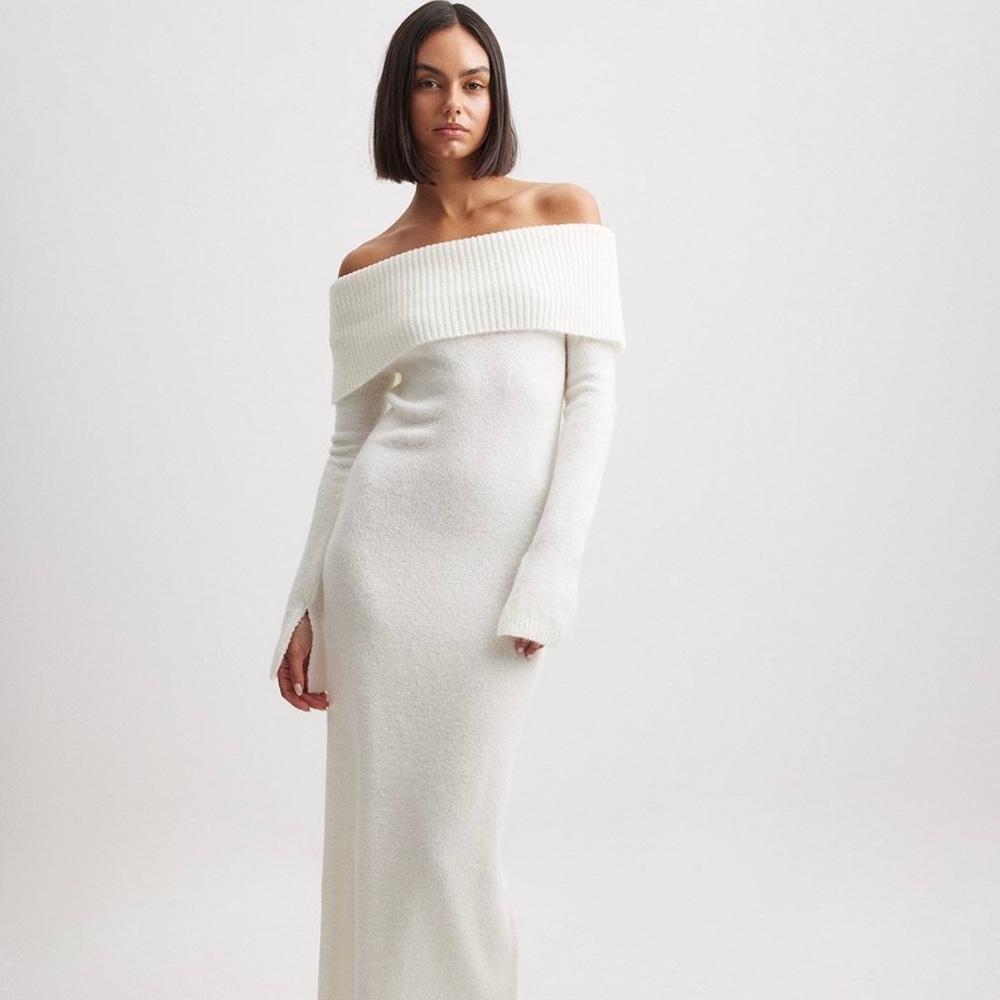 Elegant Off-Shoulder White Midi Dress